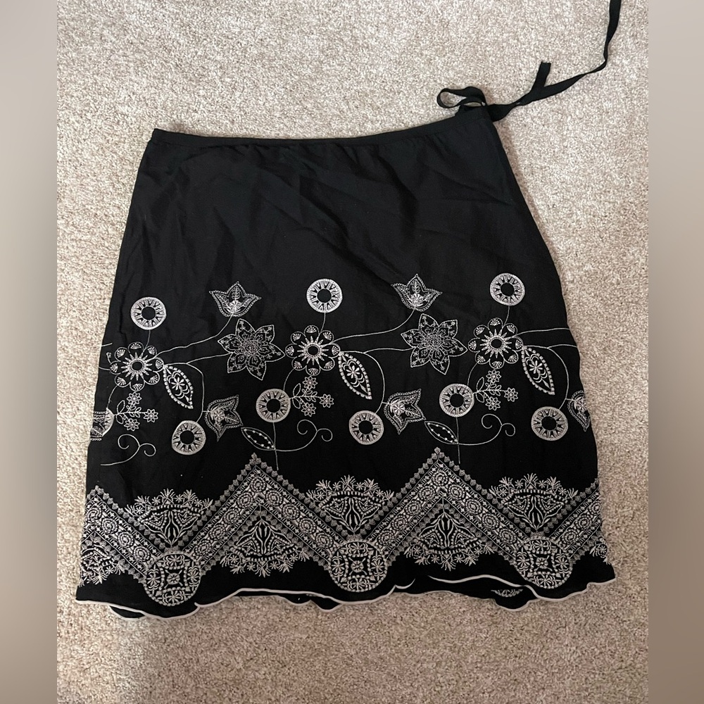 Max Edition Embroidered Cotton Skirt